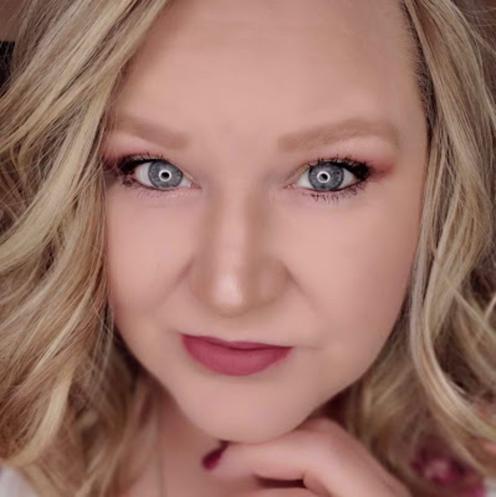 Meet your Posher, Nichole